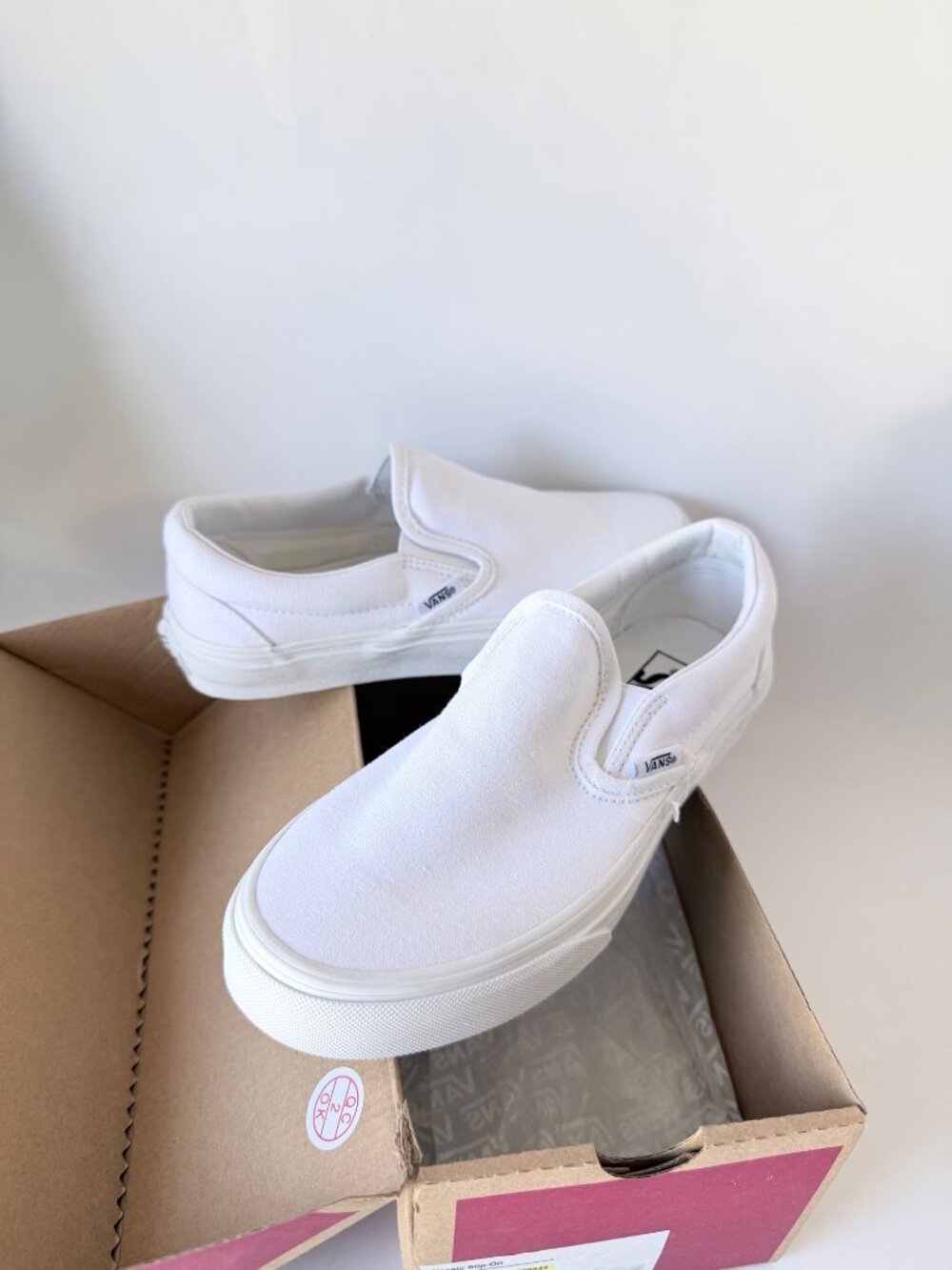 Vans Classic Slip On Shoes True White Unisex Casual Sneakers Size M5 W6.5